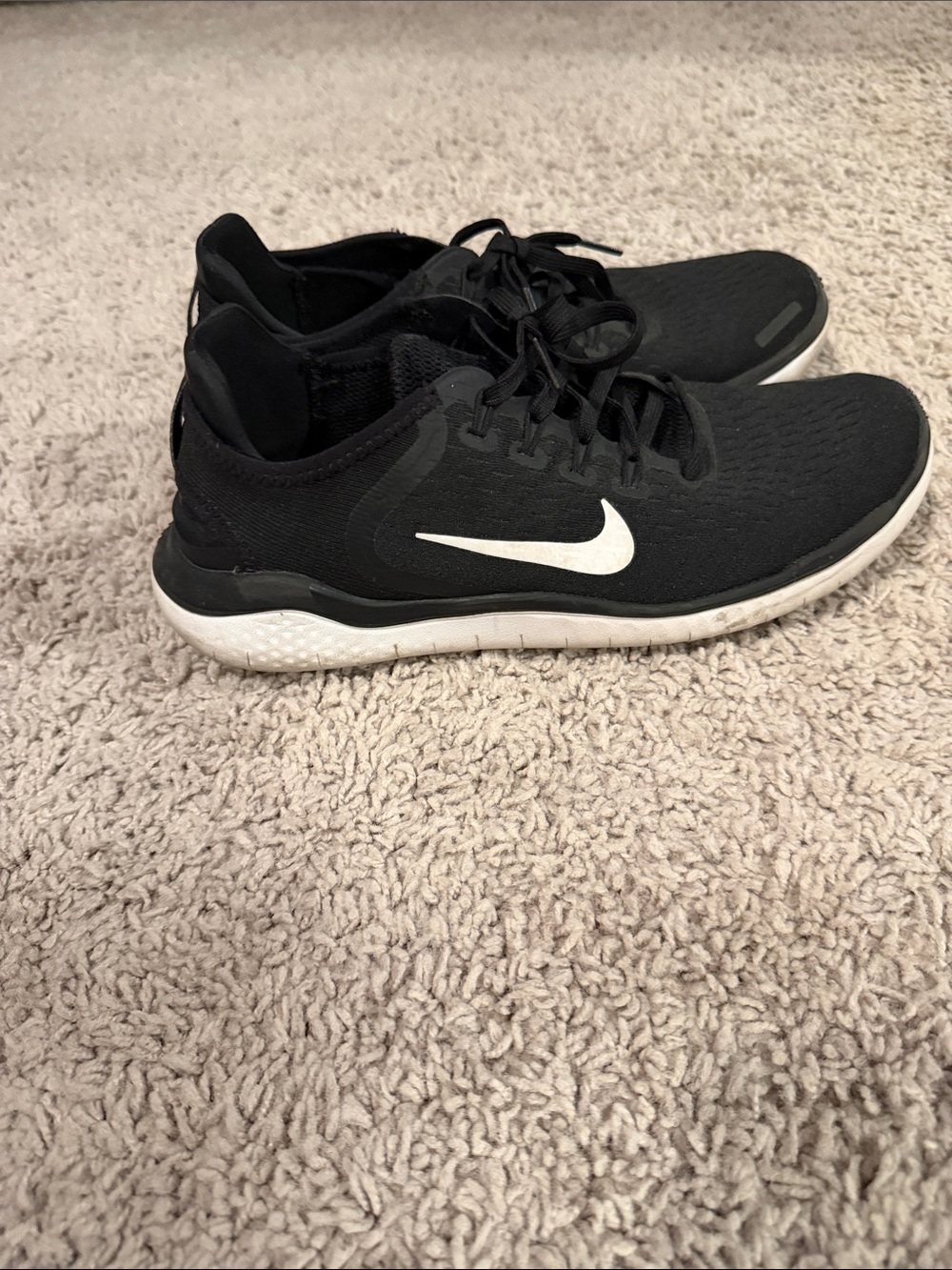 Nike Women’s Free RN Shoes